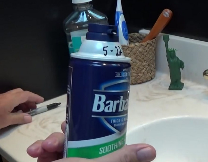How long does a can of shaving cream last?