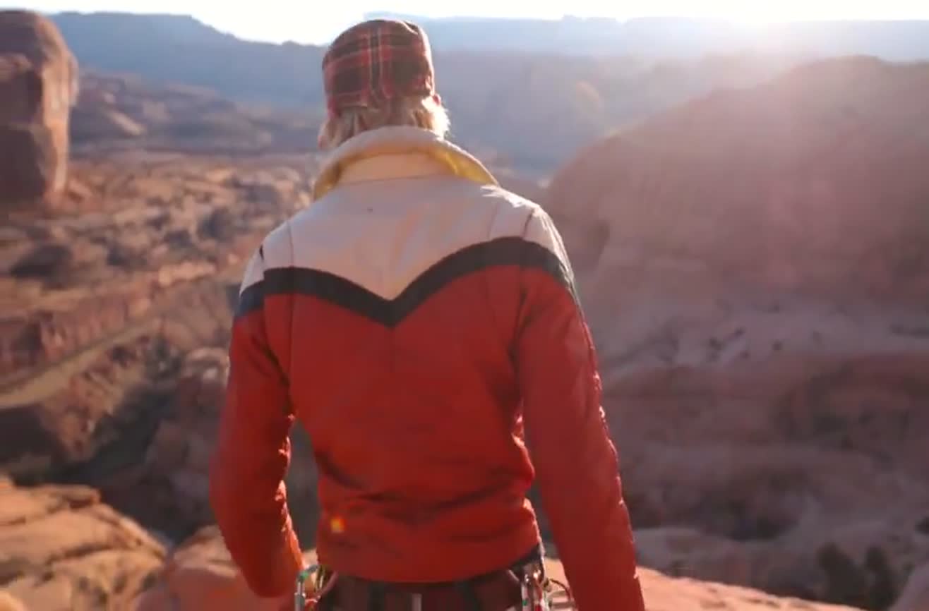 World's largest rope swing.