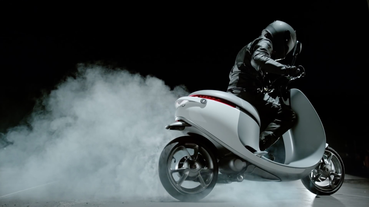 This scooter solves problems of some of the world's biggest cities.