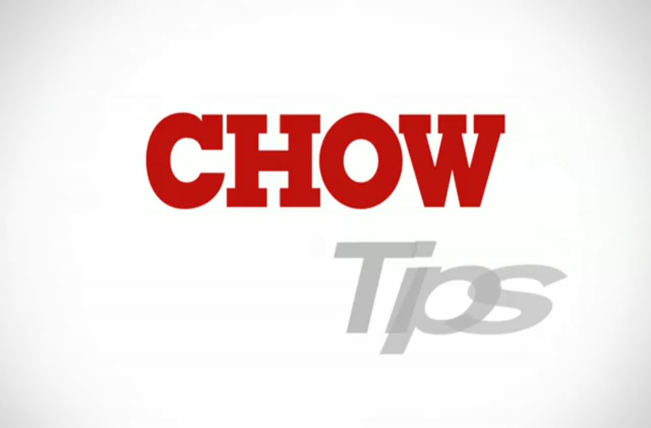 How to open a beer bottle with paper.