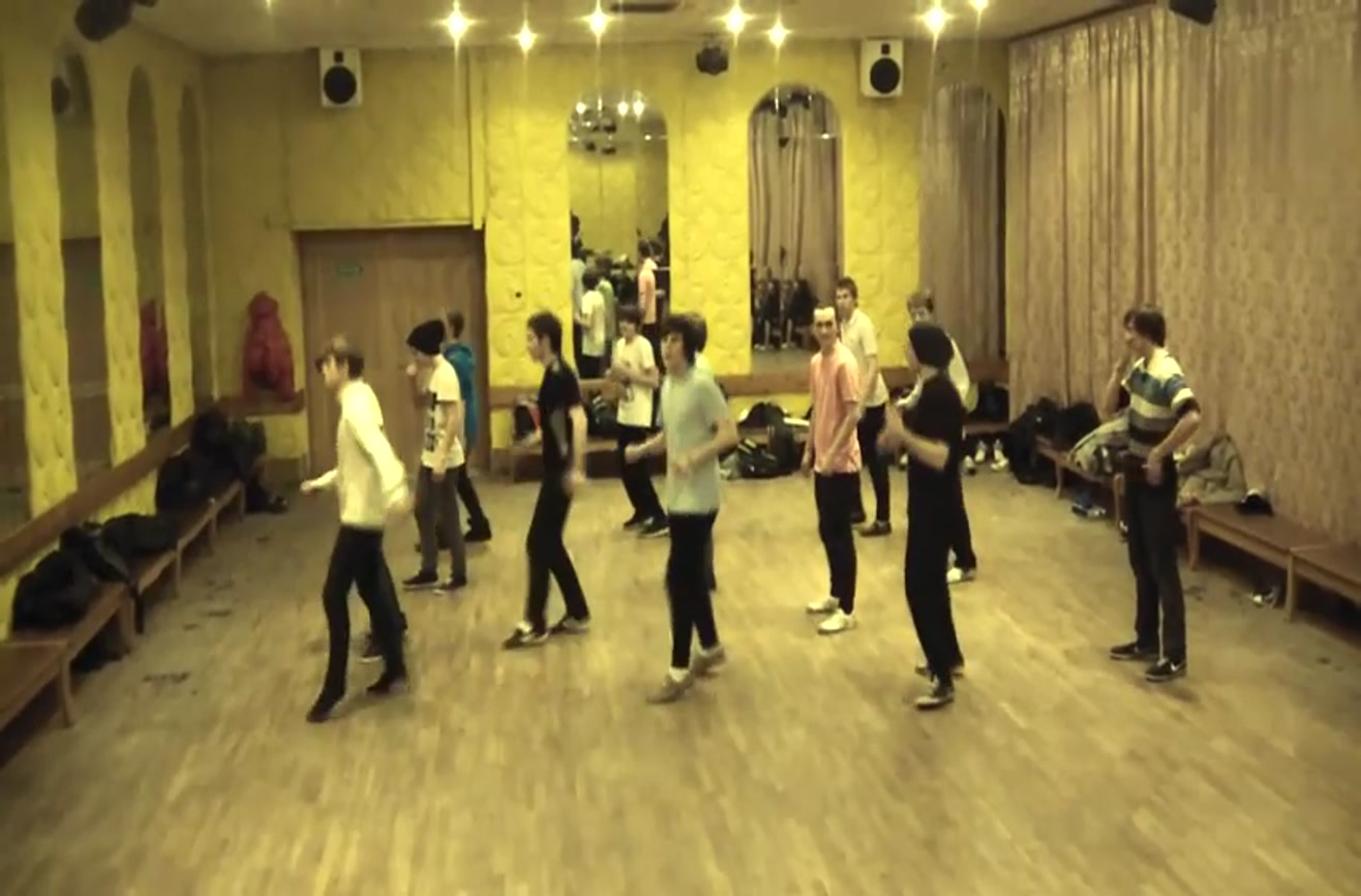 Russian jumpstyle dancing.