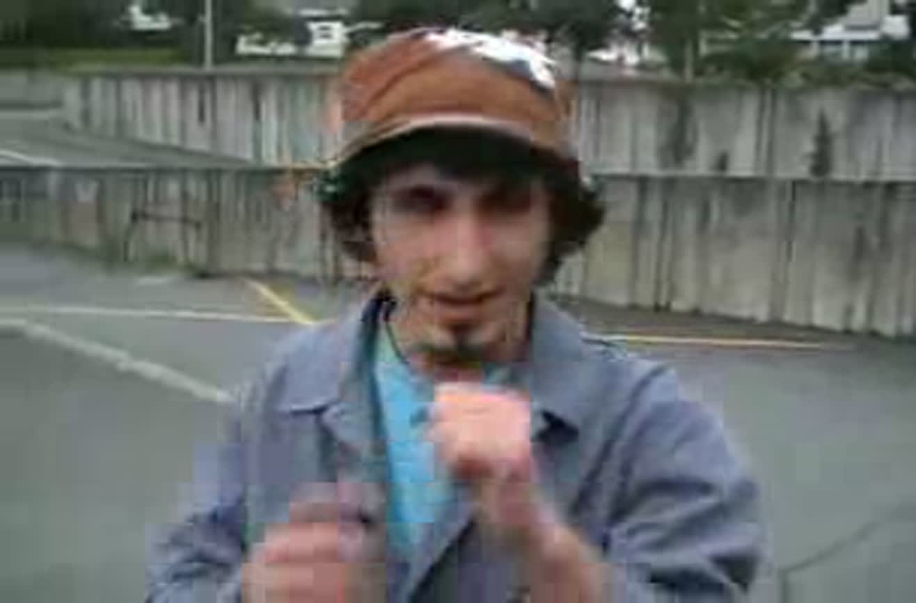 Incredible jaw harp player.