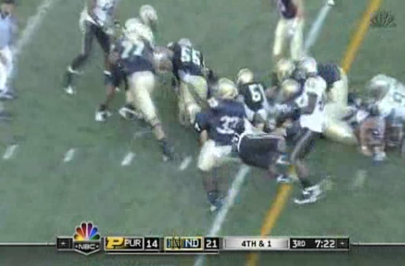 How the yellow football line is made.