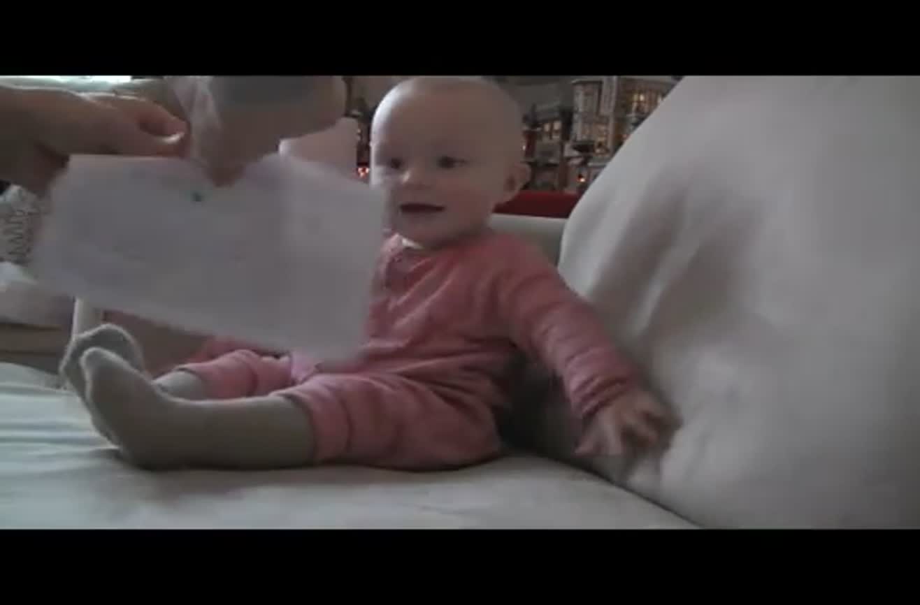Лучшее видео дети. Happy Baby gif.