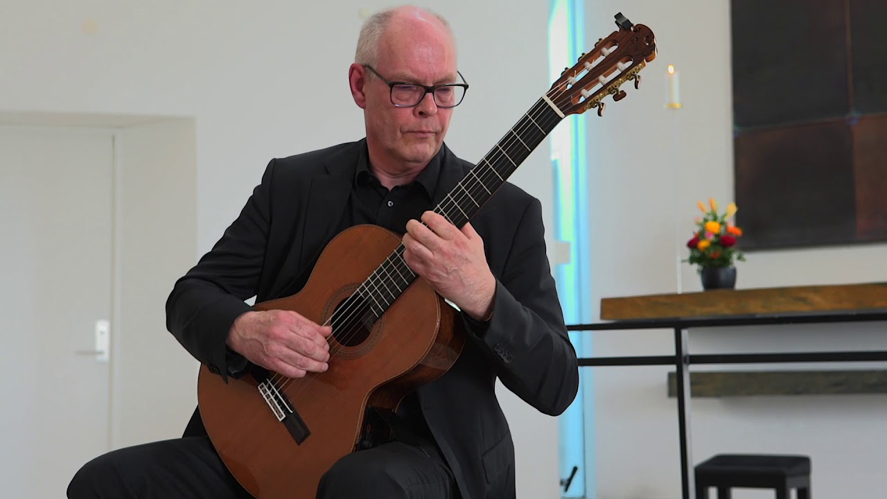 Gorgeous classical guitar cover of Metallica's "Nothing ...