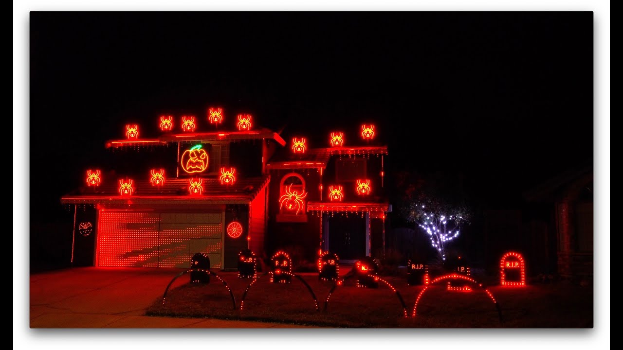 &quot;Ghostbusters&quot; Halloween light show