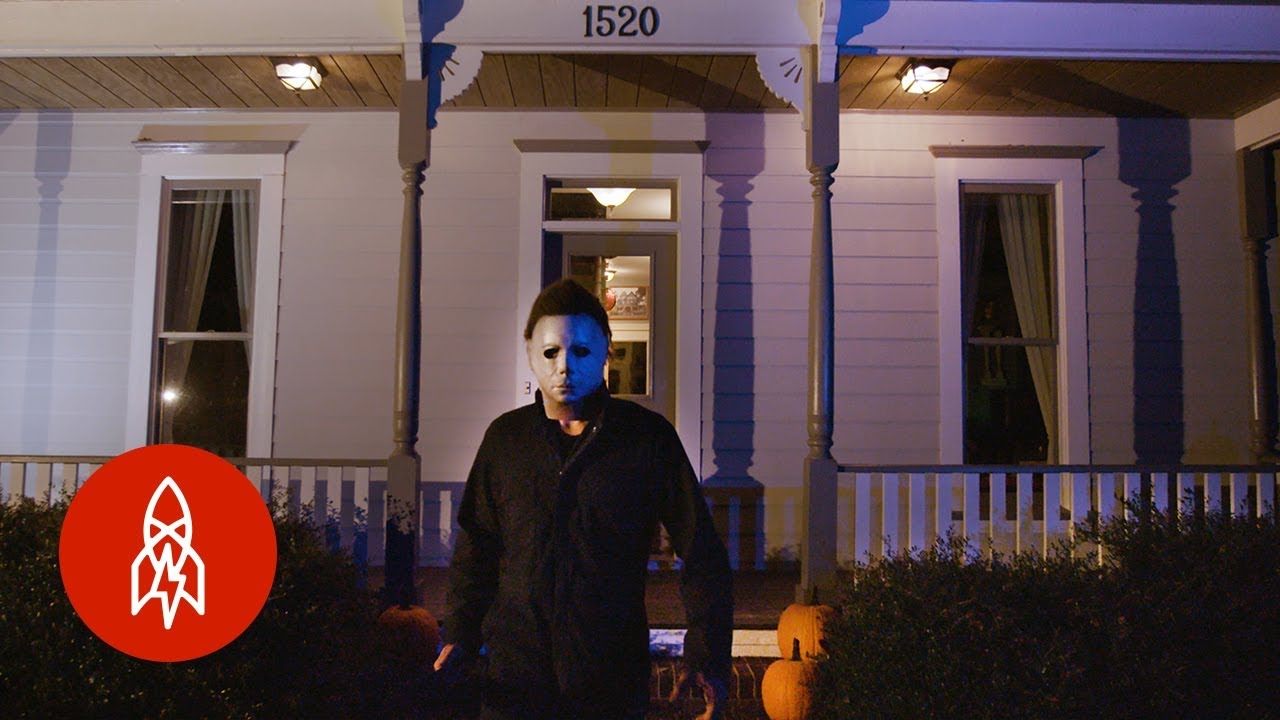 A man built an exact replica of the house from the "Halloween" movies
