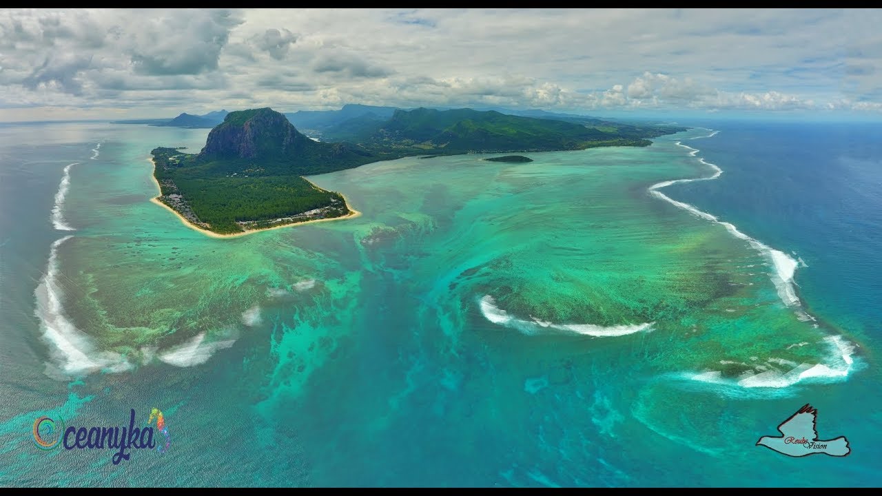 Spectacular Underwater Waterfall Trick Spectacular Underwater Waterfall Trick