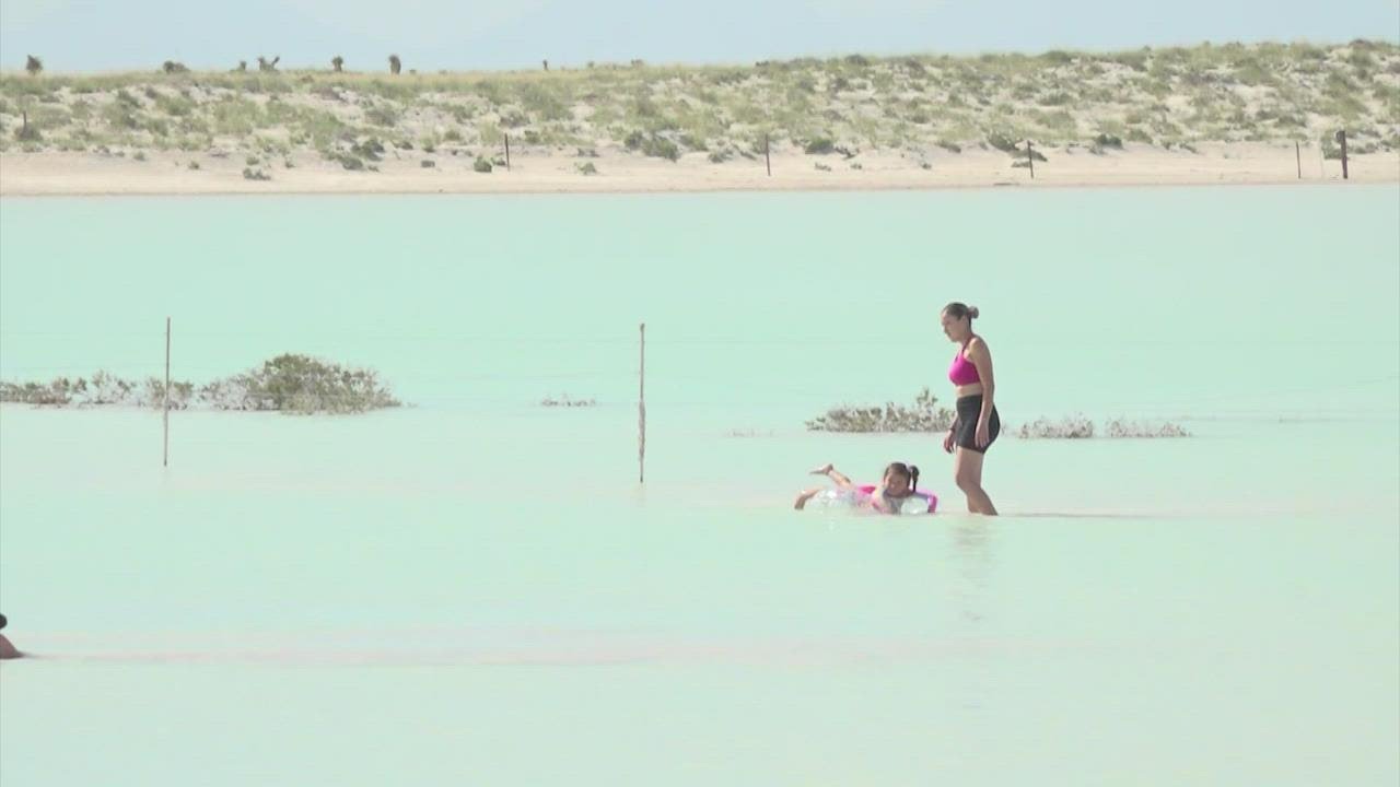 Beach oasis formed in Texas desert.