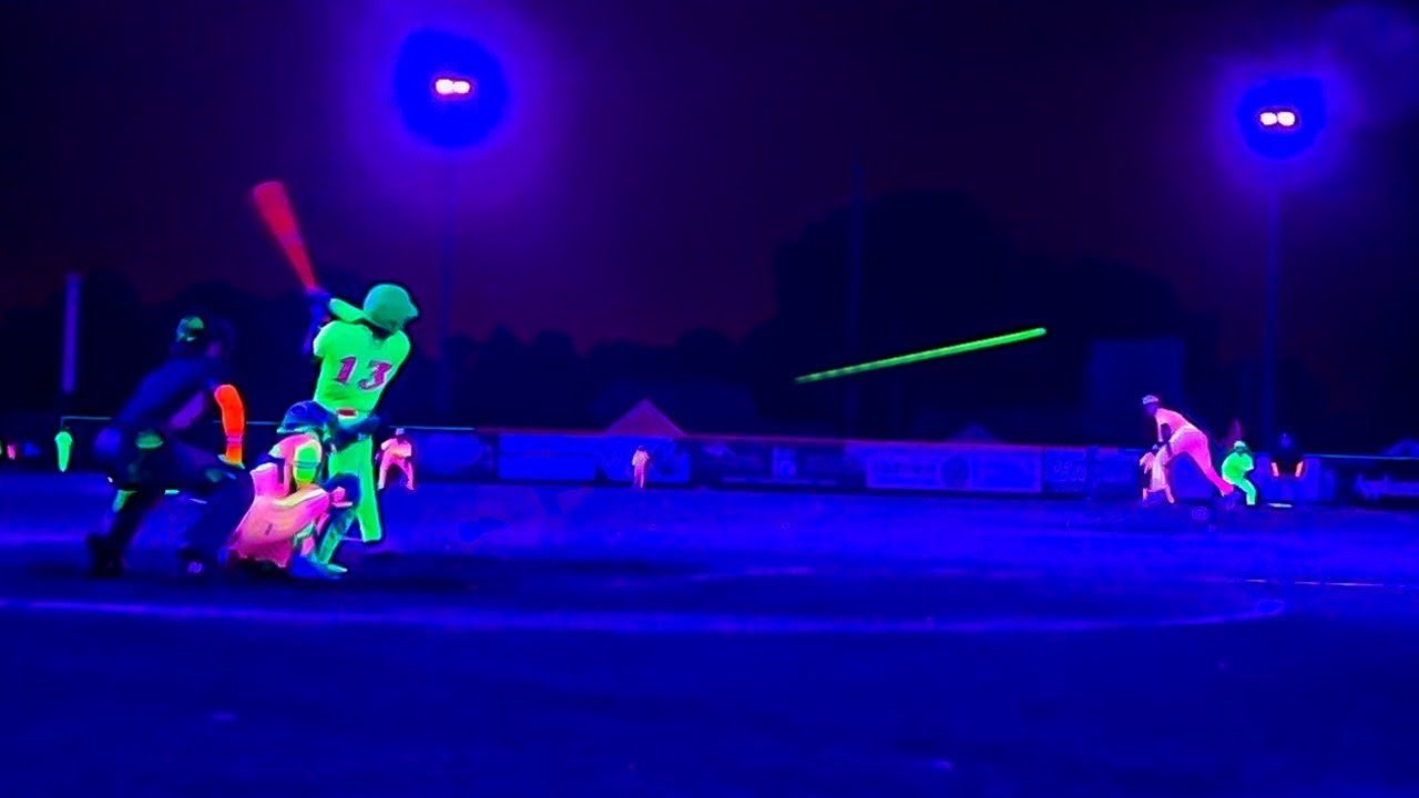 Cosmic Baseball Is As Fun As It Sounds cosmic-baseball-is-as-fun-as-it-sounds